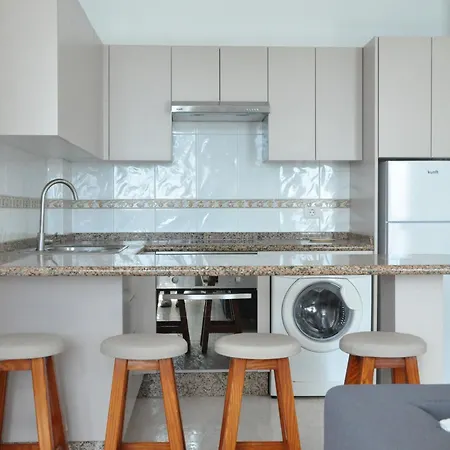 Vistas Al Mar Apartment Los Abrigos